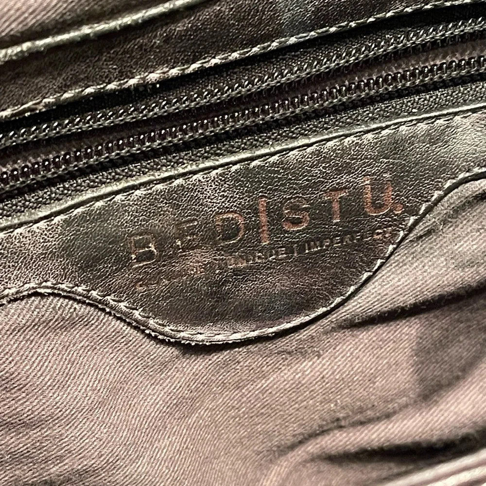 Bed Stu black leather